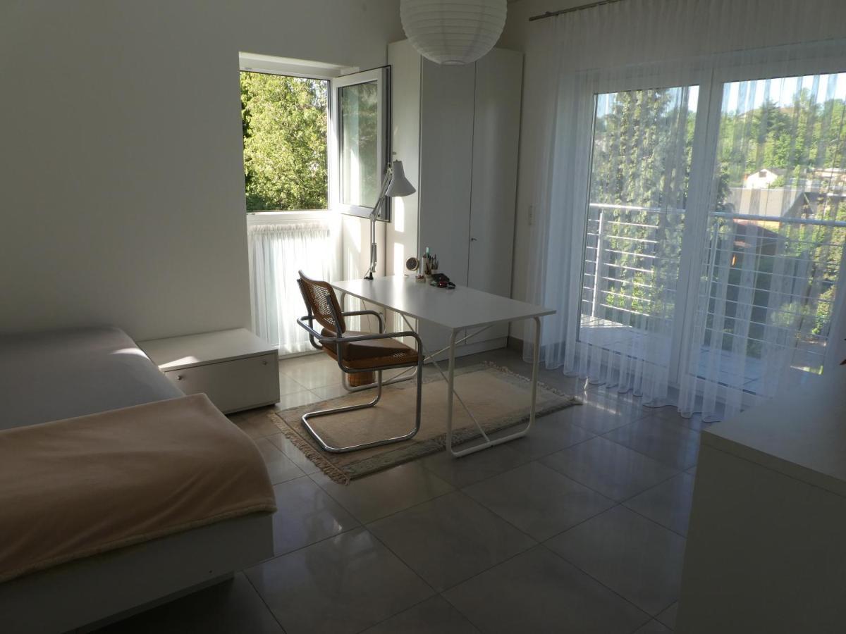 Grosszuegige,Zetrumsnahe Wohnung Dresden Buitenkant foto